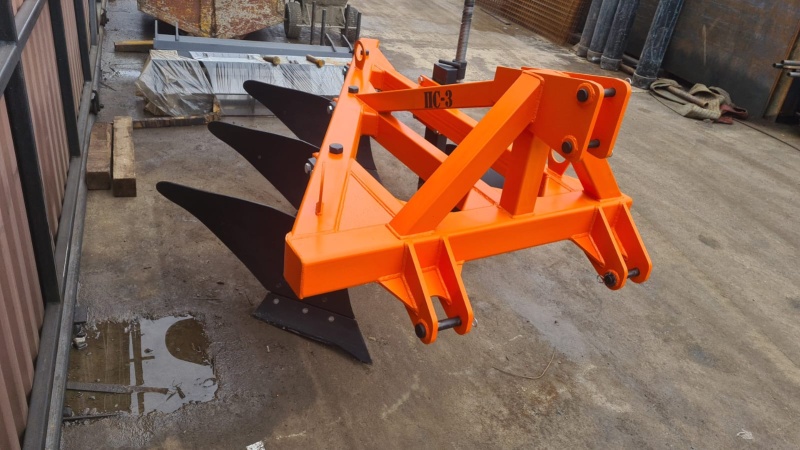 Плуг отвальный ПЛН 3-35 (3 корпуса) купить в Луганске – «БДН-АгроКубань», 7