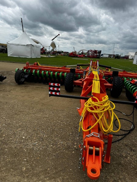 Лущильник мульчировщик дисковый прицепной «АВРОРА» ЛД-8Л (евро-складывание) ЛАФЕТ купить в Луганске – «БДН-АгроКубань», 4