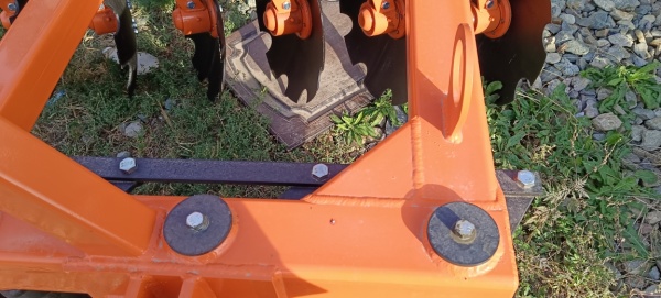 Борона дисковая навесная БДН 1,8х2Н, 12 рабочих органов купить в Луганске – «БДН-АгроКубань», 3